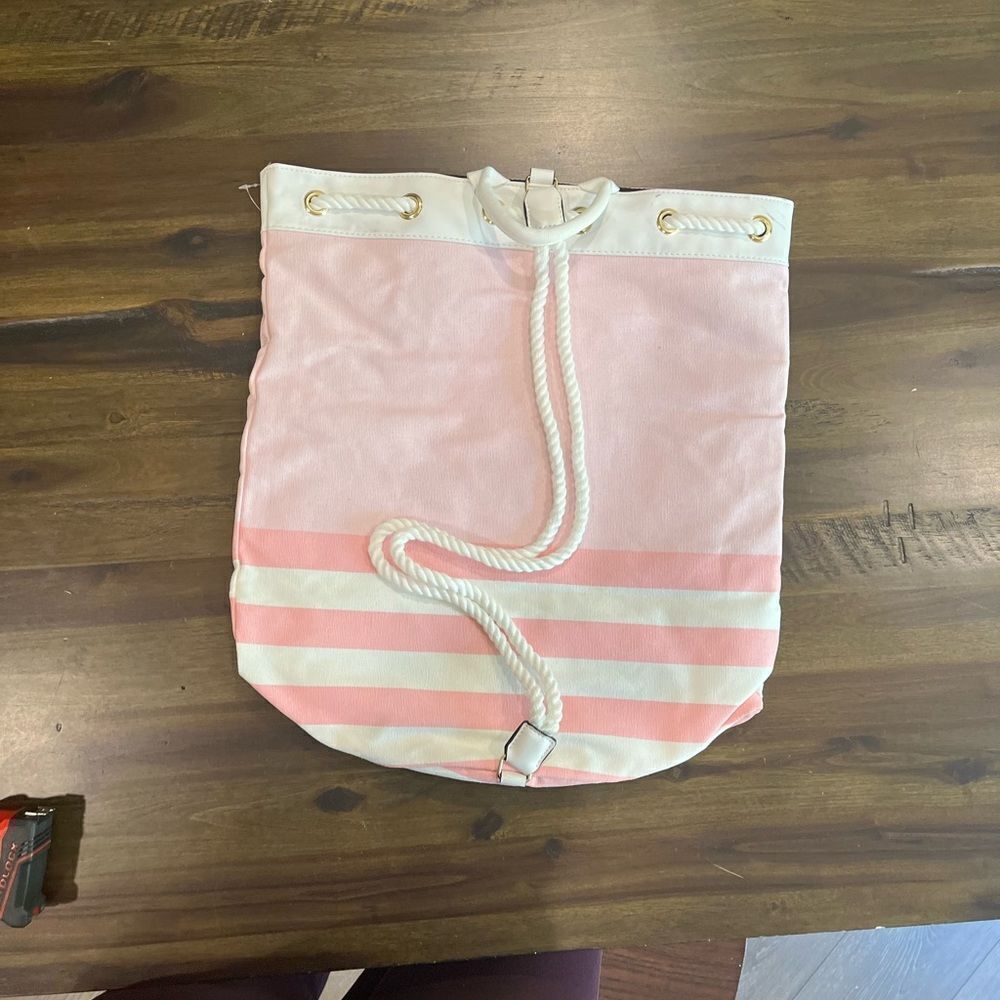 NWOT Victoria's Secret Beach Drawstring Backpack - Picture 6 of 8
